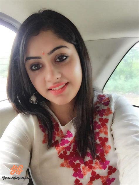 indian hot selfie